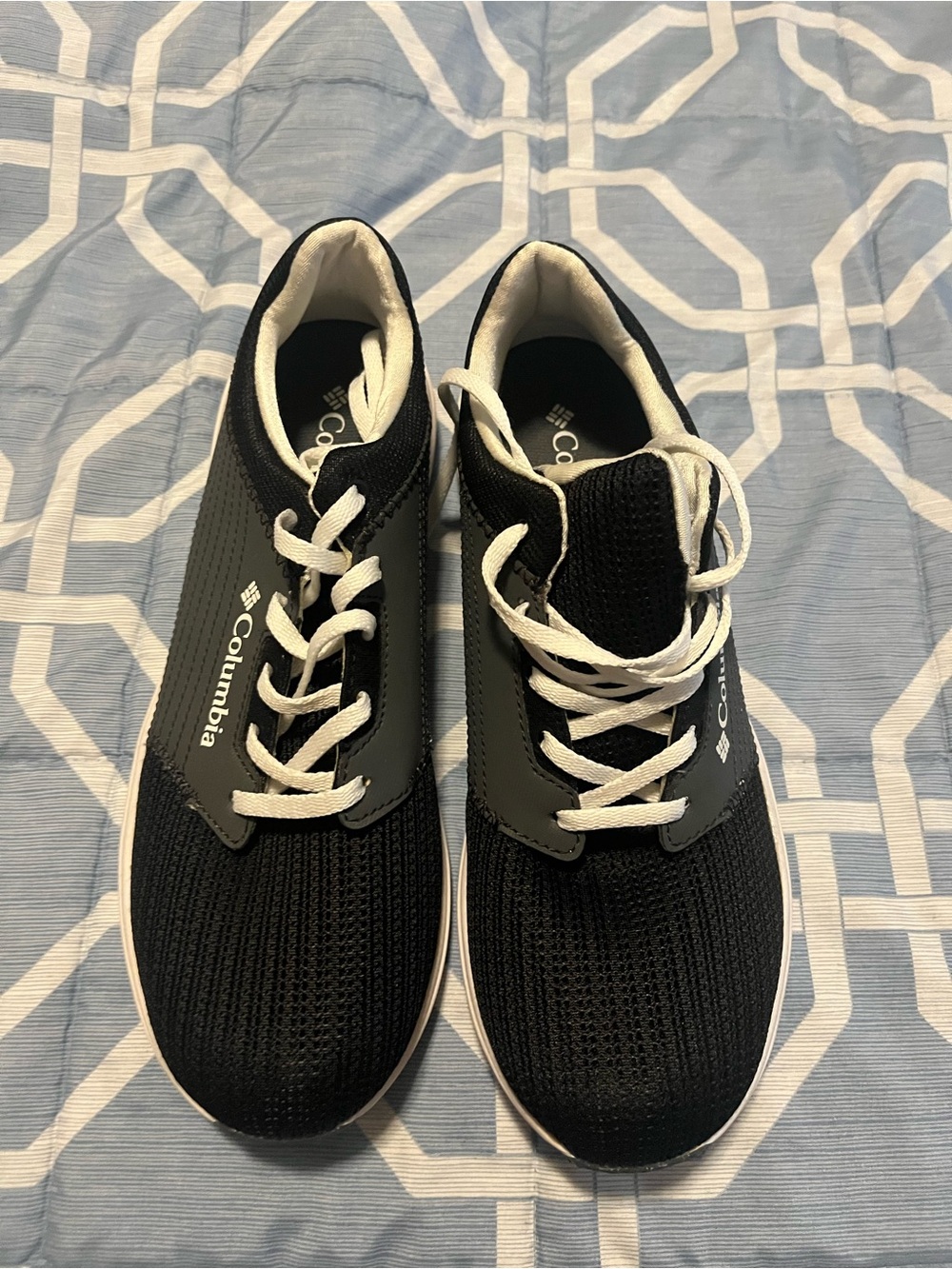 Columbia shoes for women’s, NWOT